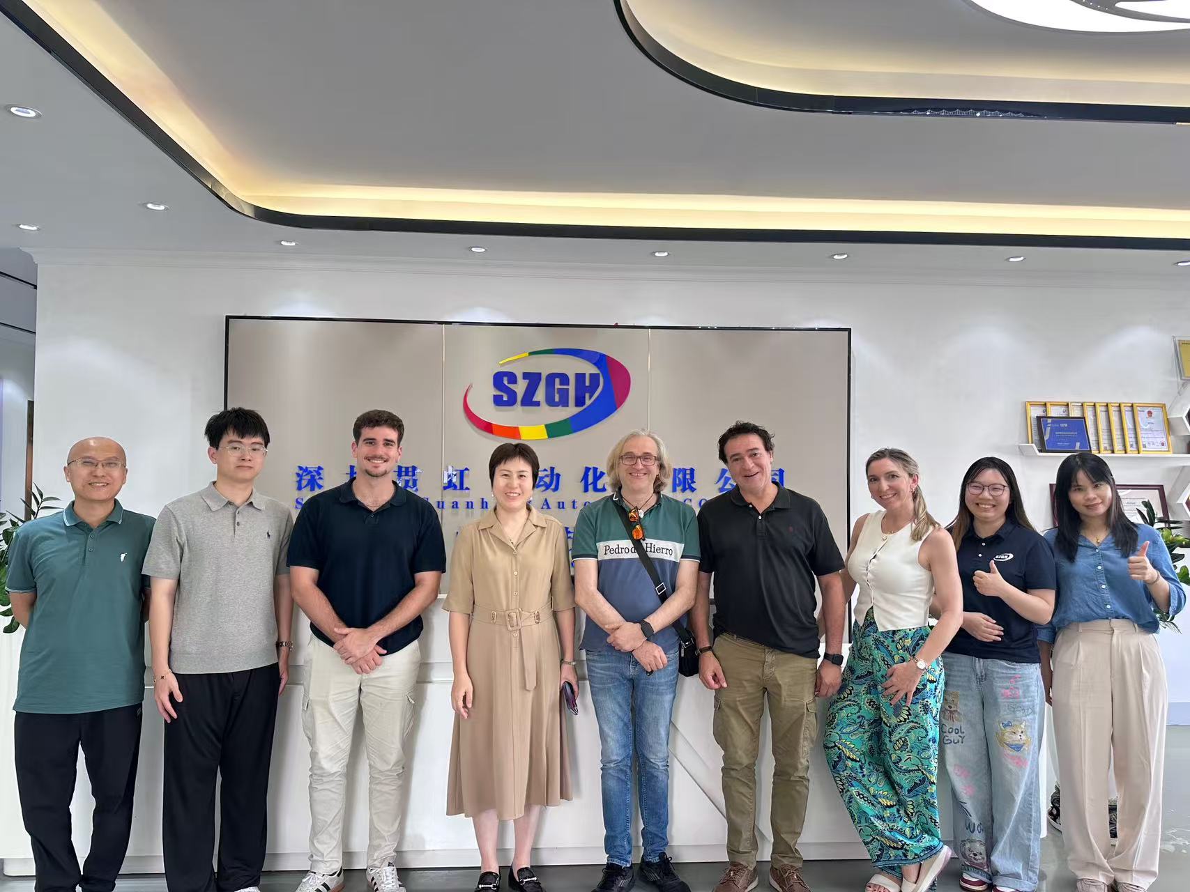 Warmly welcome global customers to visit SZGH to discuss robot project cooperation